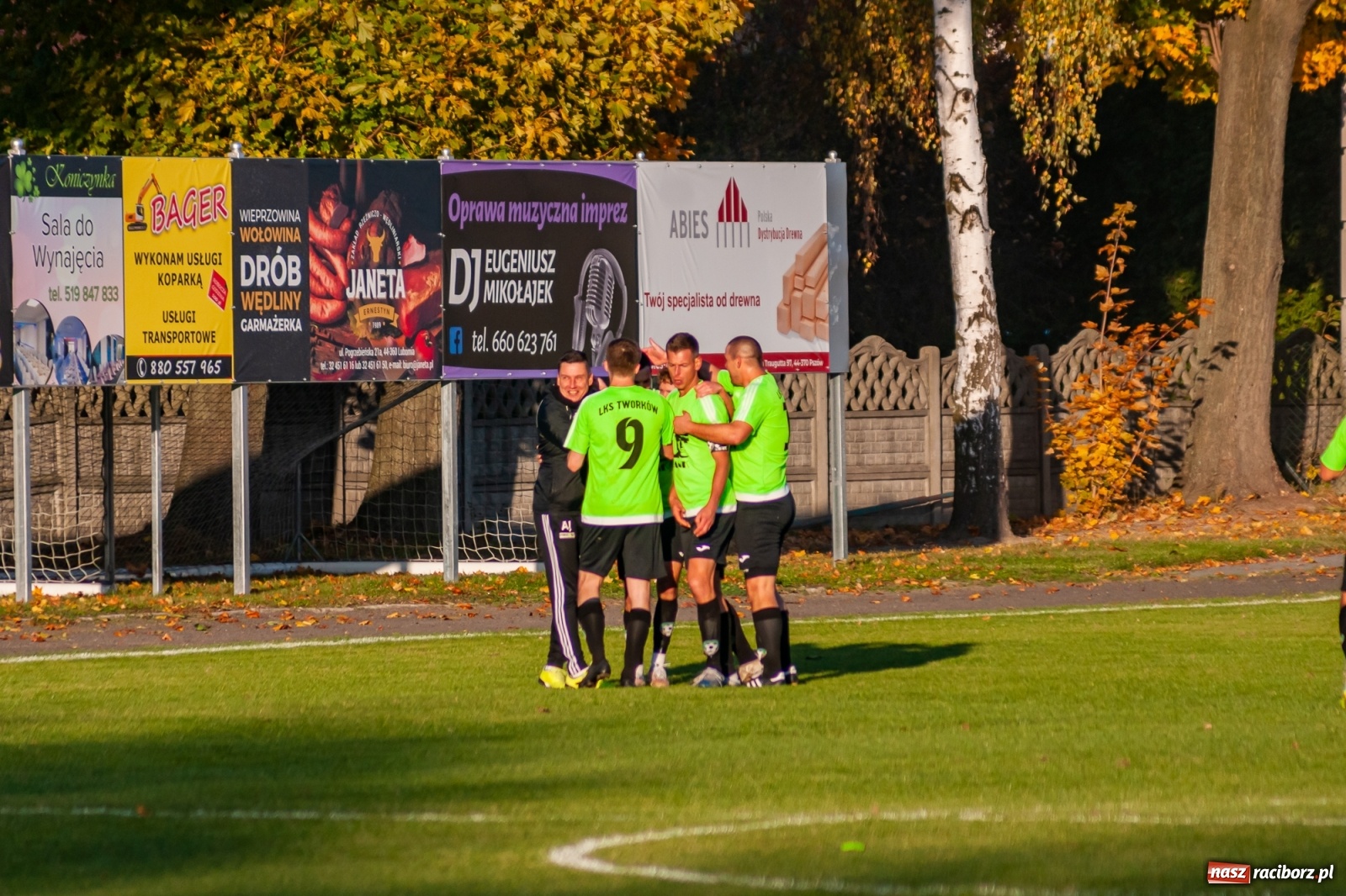 Zdjęcie w galerii na portalu naszraciborz.pl: Klasa okręgowa. LKS Tworków wiedzie prym w Gminie Krzyżanowice [FOTO] wiadomości z regionu