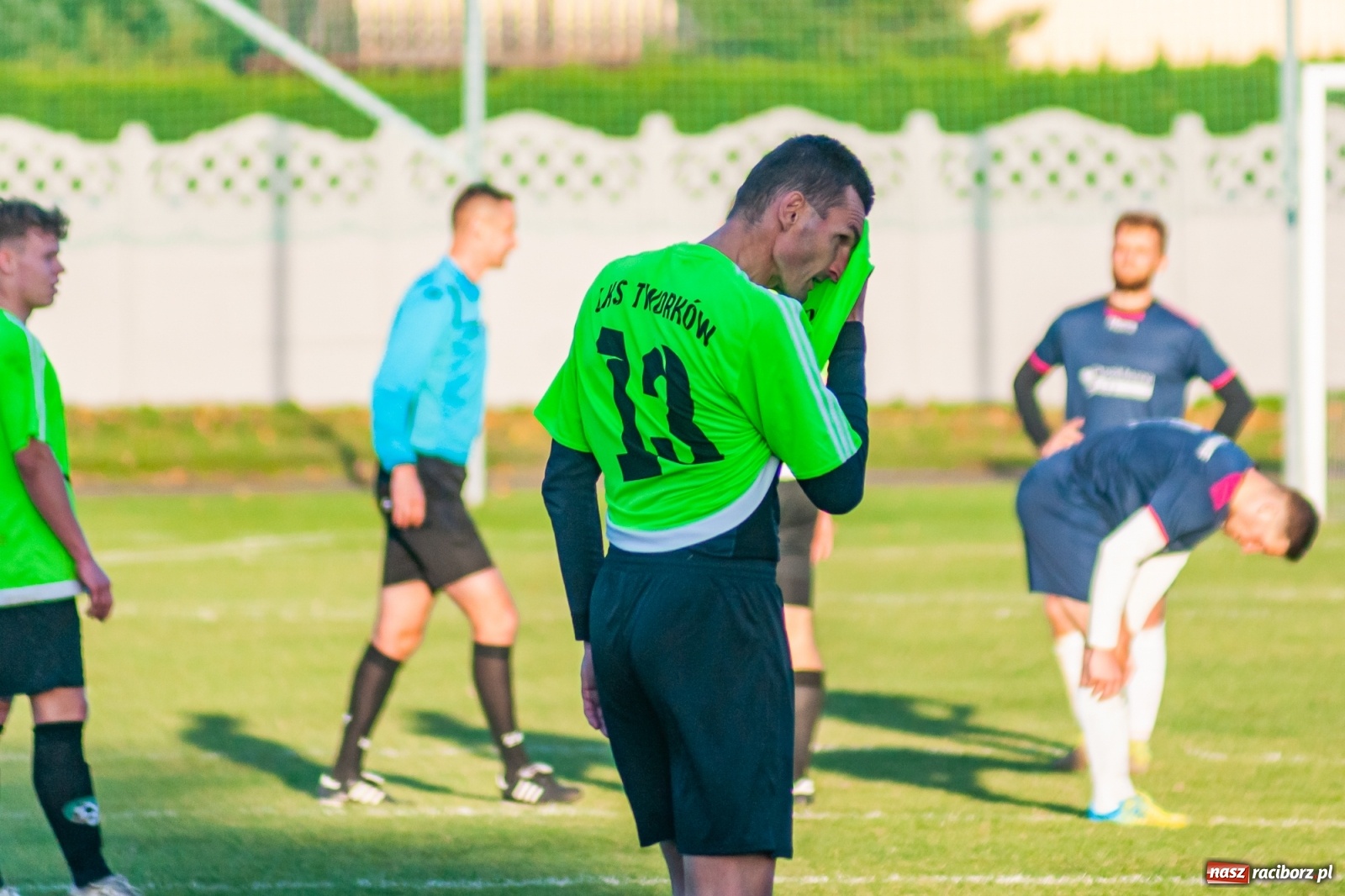 Zdjęcie w galerii na portalu naszraciborz.pl: Klasa okręgowa. LKS Tworków wiedzie prym w Gminie Krzyżanowice [FOTO] wiadomości z regionu
