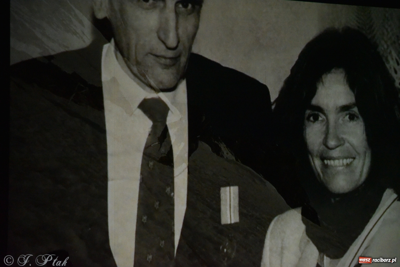 Zdjęcie w galerii na portalu naszraciborz.pl: Góry Świata Leszka Cichego na finał Wiatraków wiadomości z regionu