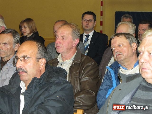 Zdjęcie w galerii na portalu naszraciborz.pl: Studzienna koncertu życzeń nie ma wiadomości z regionu