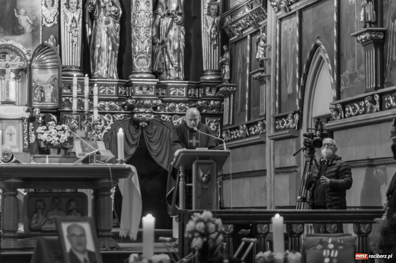 Zdjęcie w galerii na portalu naszraciborz.pl: Ostatnie pożegnanie radnego Stanisława Borowika [FOTO i WIDEO] wiadomości z regionu