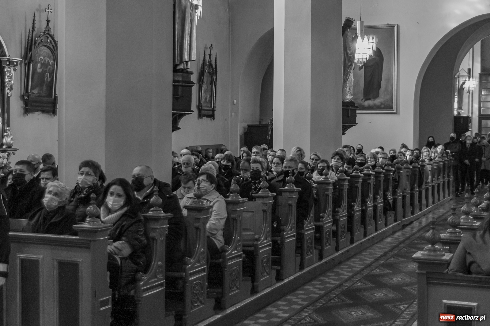 Zdjęcie w galerii na portalu naszraciborz.pl: Ostatnie pożegnanie radnego Stanisława Borowika [FOTO i WIDEO] wiadomości z regionu