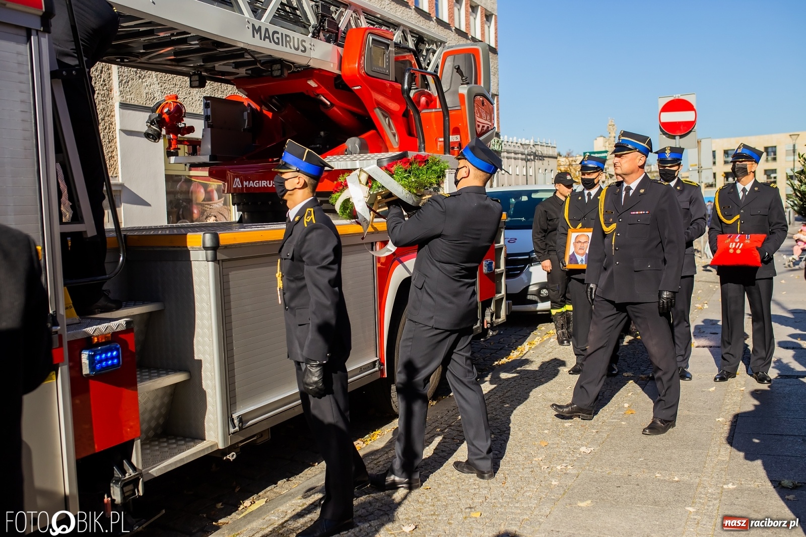 Zdjęcie w galerii na portalu naszraciborz.pl: Ostatnie pożegnanie radnego Stanisława Borowika [FOTO i WIDEO] wiadomości z regionu