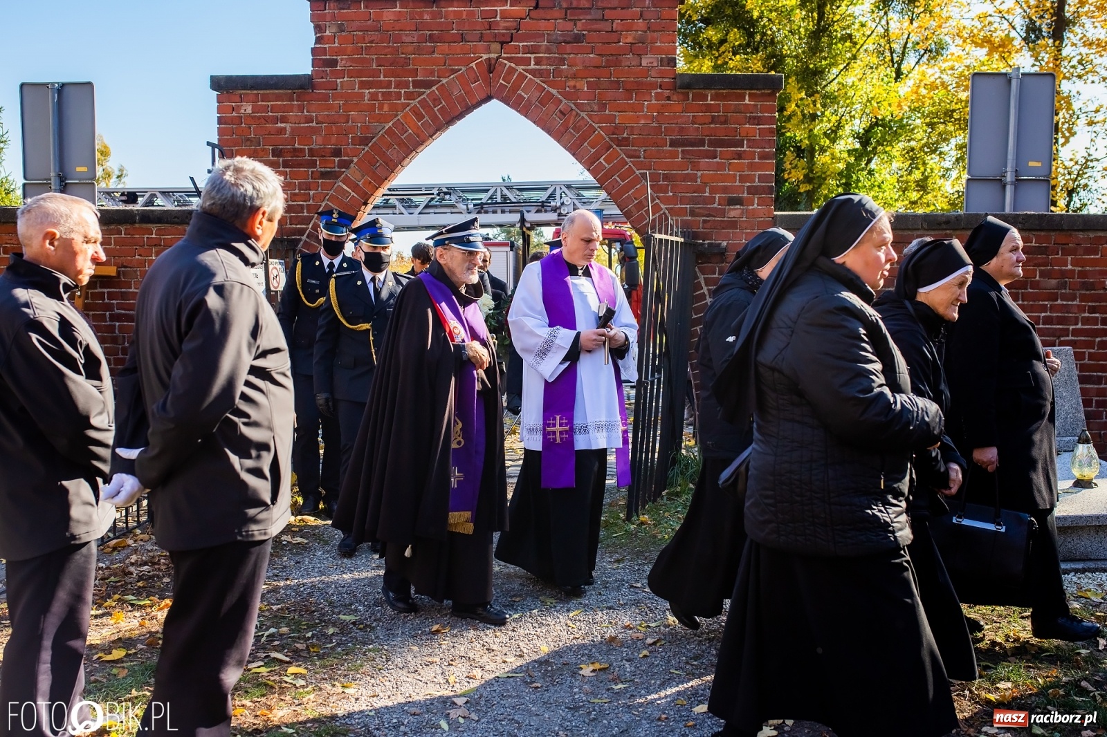 Zdjęcie w galerii na portalu naszraciborz.pl: Ostatnie pożegnanie radnego Stanisława Borowika [FOTO i WIDEO] wiadomości z regionu