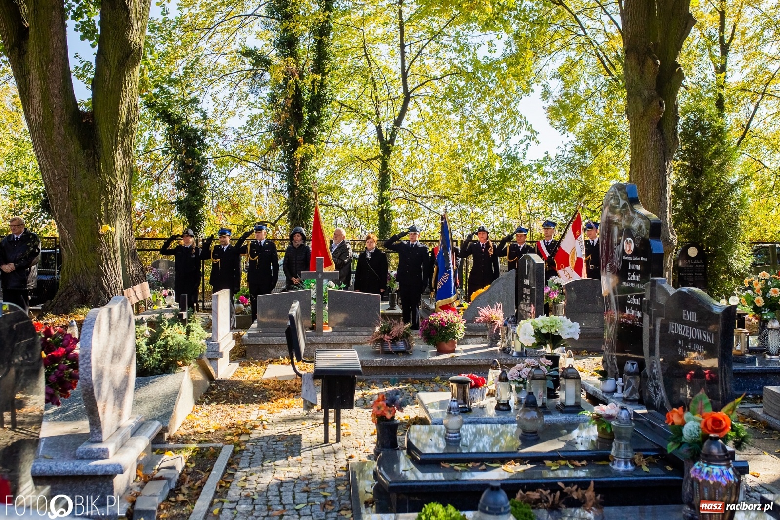 Zdjęcie w galerii na portalu naszraciborz.pl: Ostatnie pożegnanie radnego Stanisława Borowika [FOTO i WIDEO] wiadomości z regionu