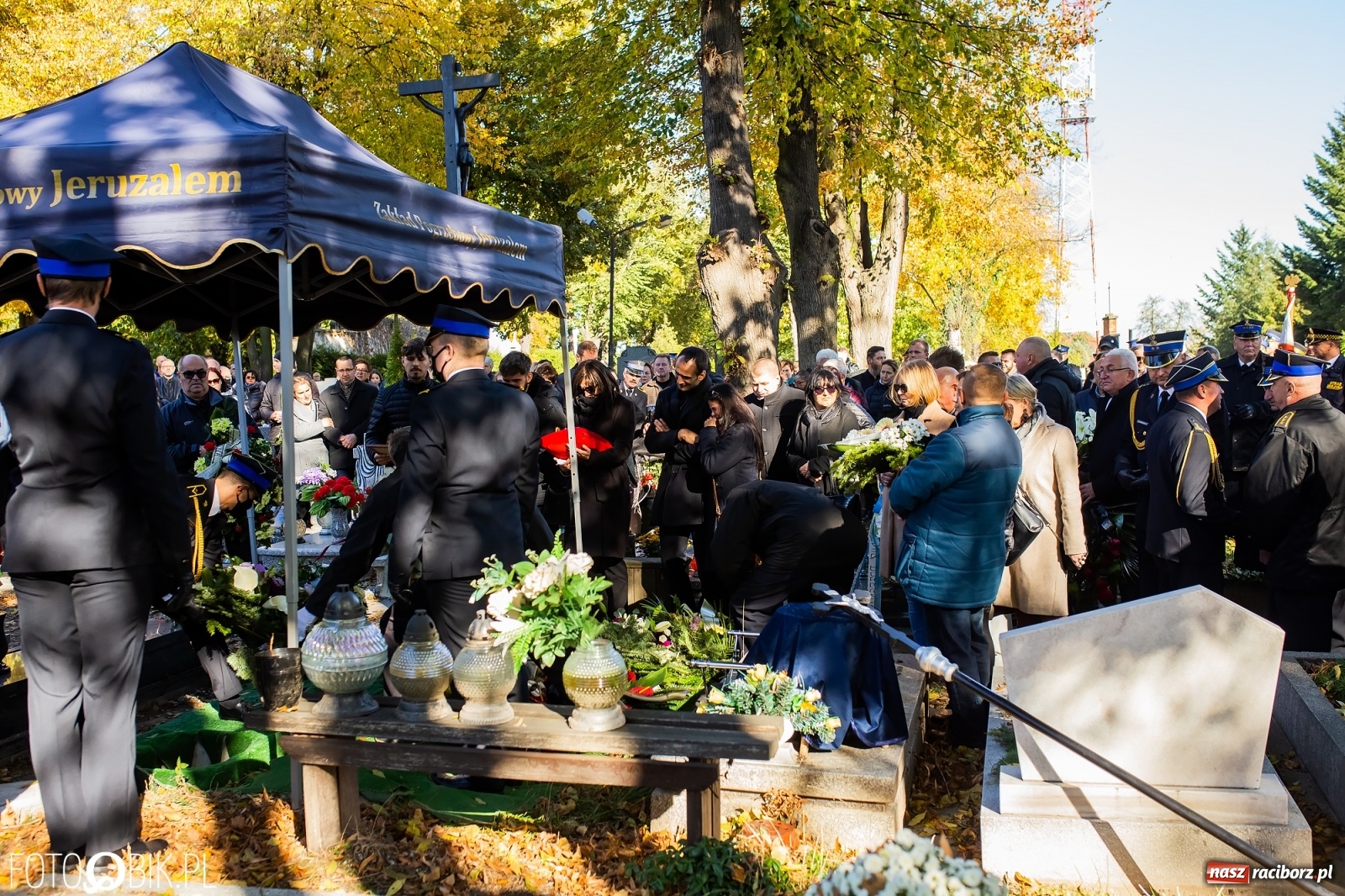 Zdjęcie w galerii na portalu naszraciborz.pl: Ostatnie pożegnanie radnego Stanisława Borowika [FOTO i WIDEO] wiadomości z regionu