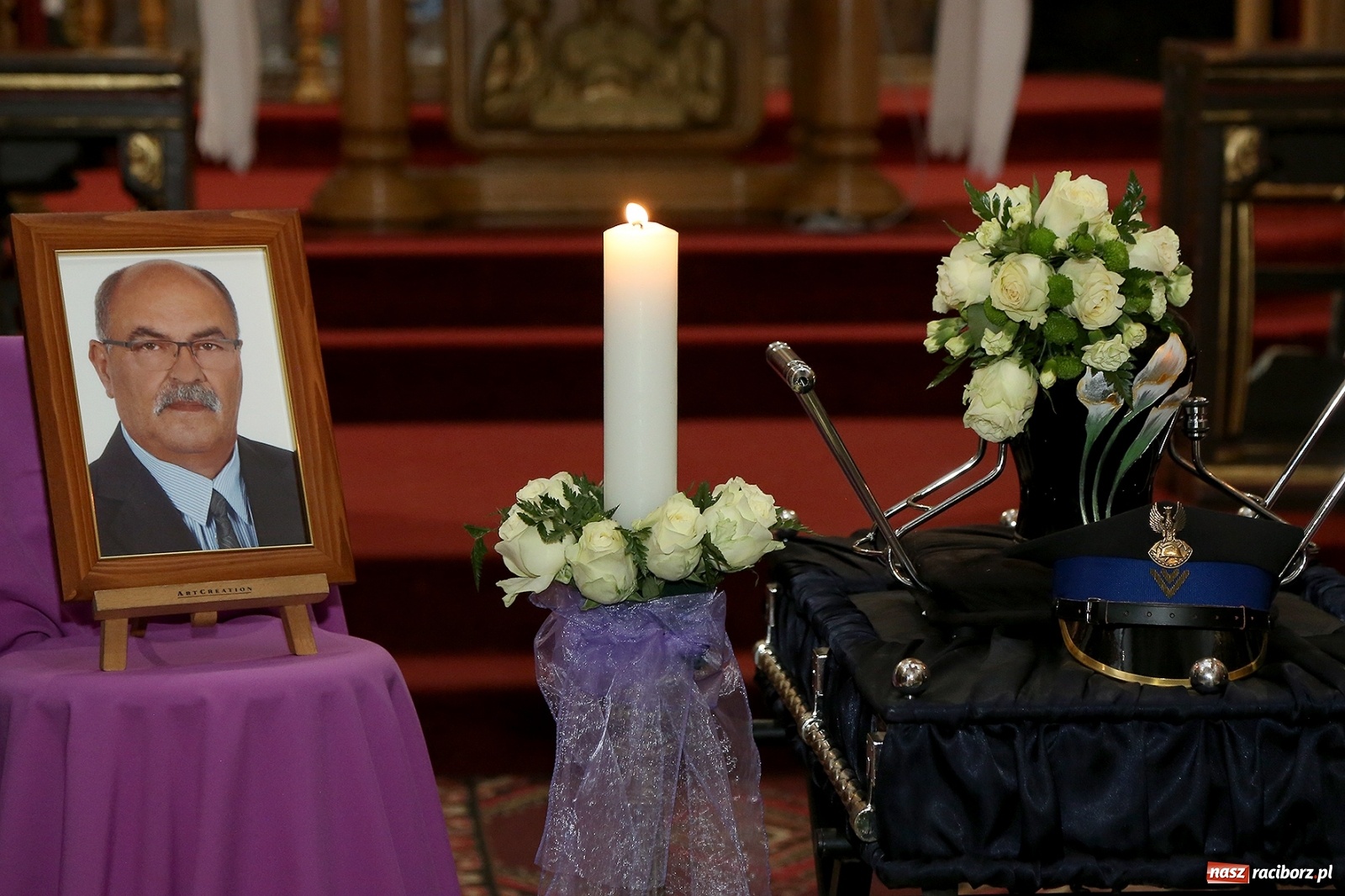 Zdjęcie w galerii na portalu naszraciborz.pl: Ostatnie pożegnanie radnego Stanisława Borowika [FOTO i WIDEO] wiadomości z regionu