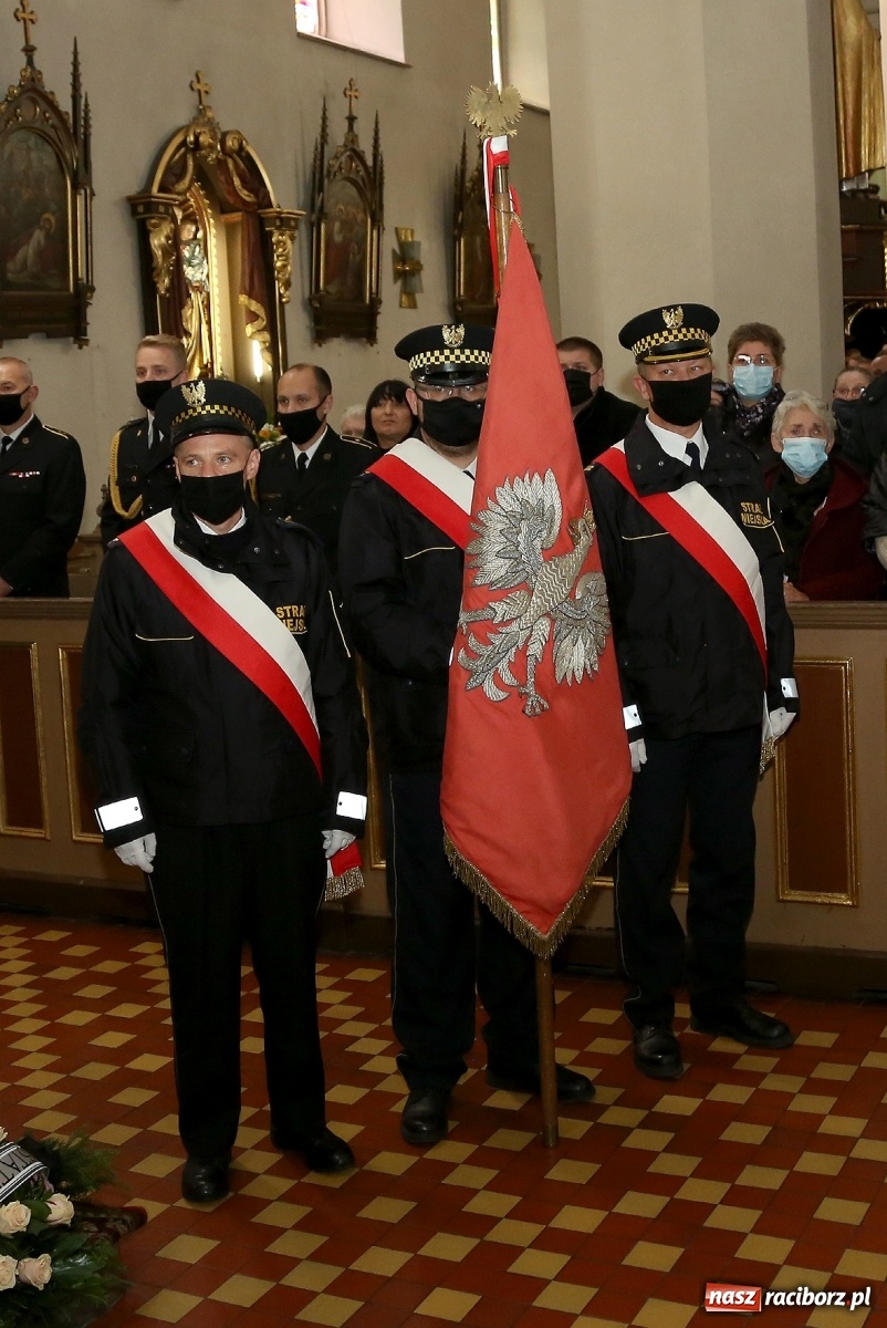 Zdjęcie w galerii na portalu naszraciborz.pl: Ostatnie pożegnanie radnego Stanisława Borowika [FOTO i WIDEO] wiadomości z regionu