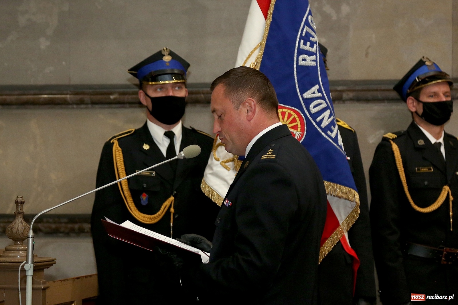 Zdjęcie w galerii na portalu naszraciborz.pl: Ostatnie pożegnanie radnego Stanisława Borowika [FOTO i WIDEO] wiadomości z regionu