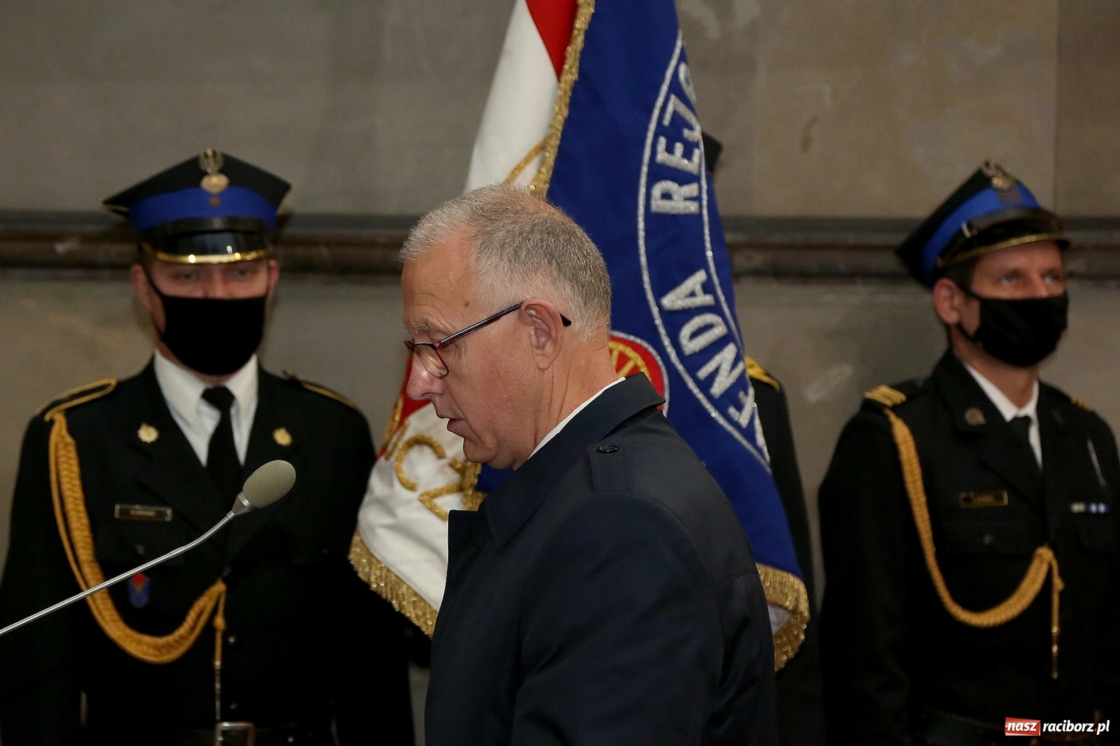 Zdjęcie w galerii na portalu naszraciborz.pl: Ostatnie pożegnanie radnego Stanisława Borowika [FOTO i WIDEO] wiadomości z regionu
