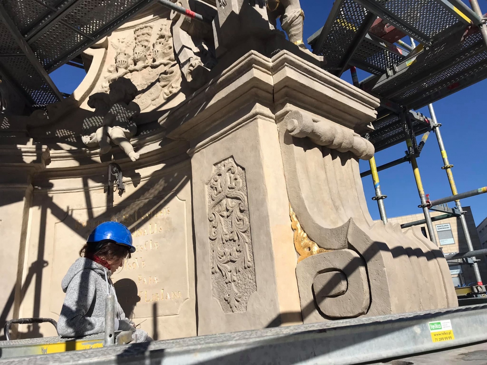 Zdjęcie w galerii na portalu naszraciborz.pl: Kolumna jak nowa. Bezcenny zabytek znów błyszczy wiadomości z regionu