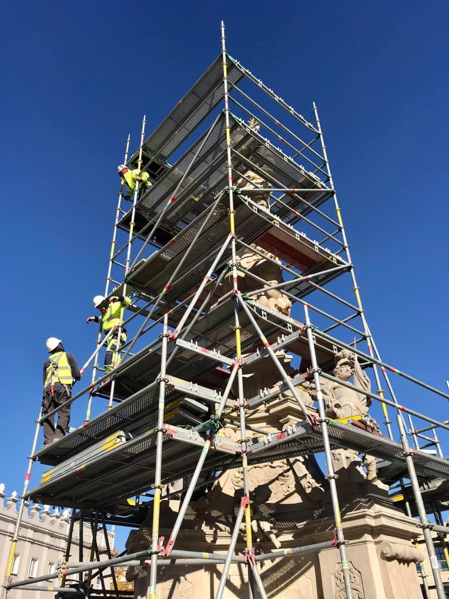 Zdjęcie w galerii na portalu naszraciborz.pl: Kolumna jak nowa. Bezcenny zabytek znów błyszczy wiadomości z regionu