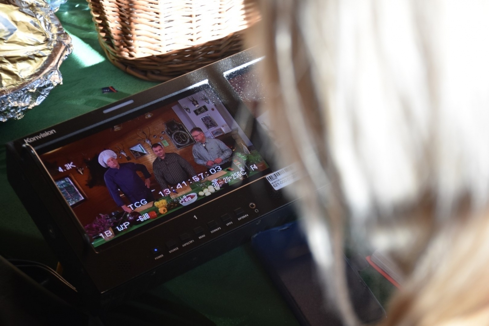 Zdjęcie w galerii na portalu naszraciborz.pl: Dziczyzna z Remigiuszem Rączką w bieńkowickiej leśniczówce wiadomości z regionu