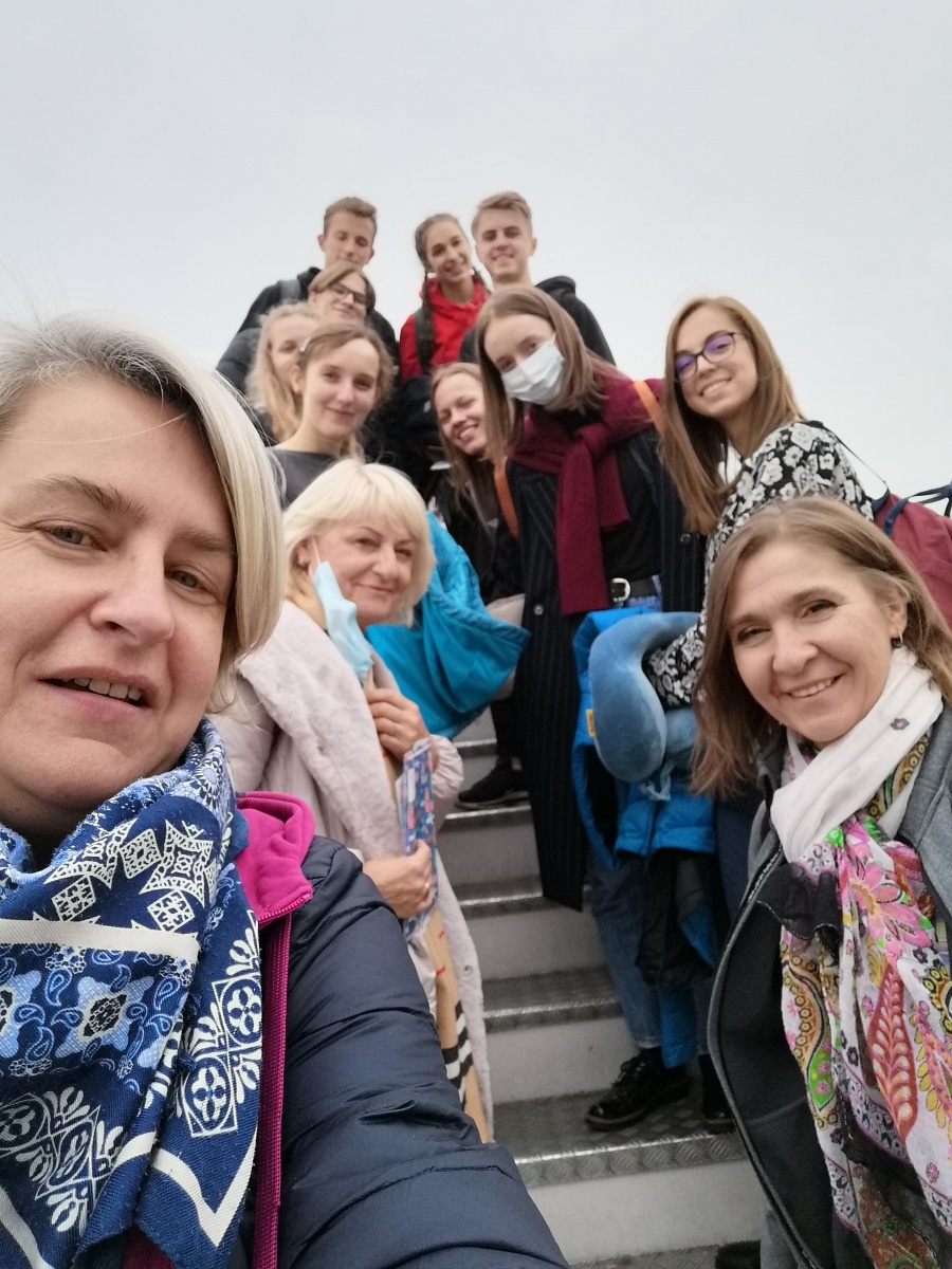 Zdjęcie w galerii na portalu naszraciborz.pl: Uczniowie I LO podróżowali do Rumunii [FOTO] wiadomości z regionu