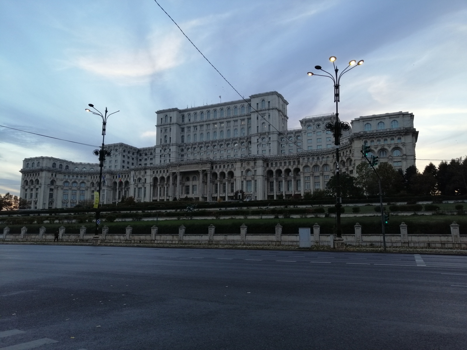 Zdjęcie w galerii na portalu naszraciborz.pl: Uczniowie I LO podróżowali do Rumunii [FOTO] wiadomości z regionu