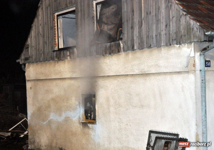 Zdjęcie w galerii na portalu naszraciborz.pl: Kolejny pożar na Osiedleńczej wiadomości z regionu