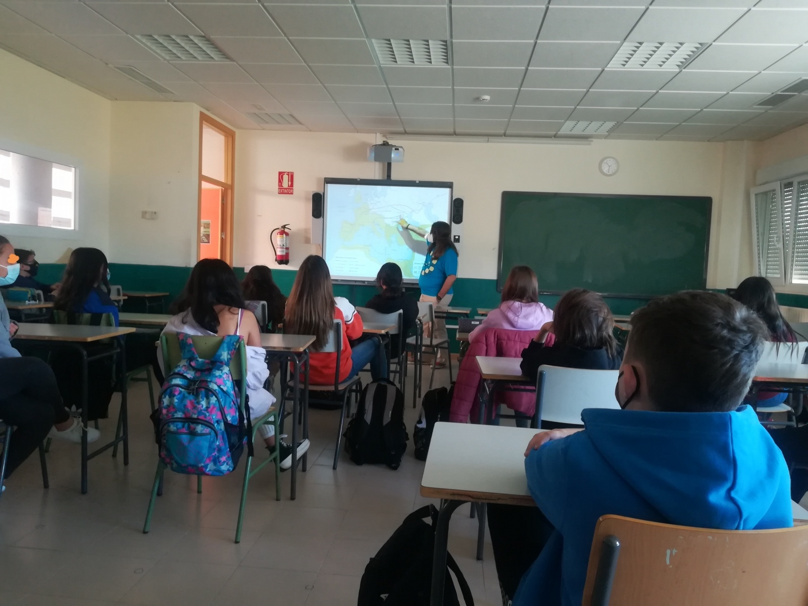 Zdjęcie w galerii na portalu naszraciborz.pl: Weź TIK za przewodnika! Uczniowie SP1 z Ostroga w Hiszpanii wiadomości z regionu