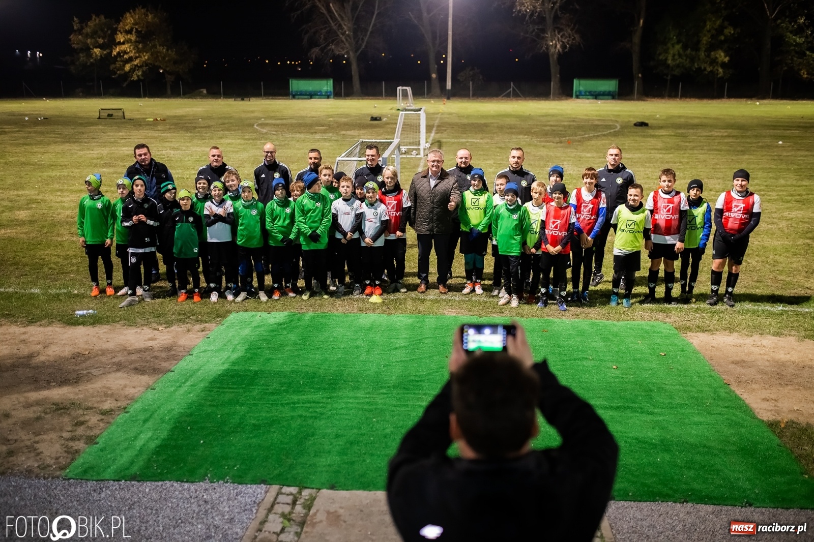 Zdjęcie w galerii na portalu naszraciborz.pl: Centrum treningowe LKS Tworków oficjalnie otwarte [FOTO] wiadomości z regionu