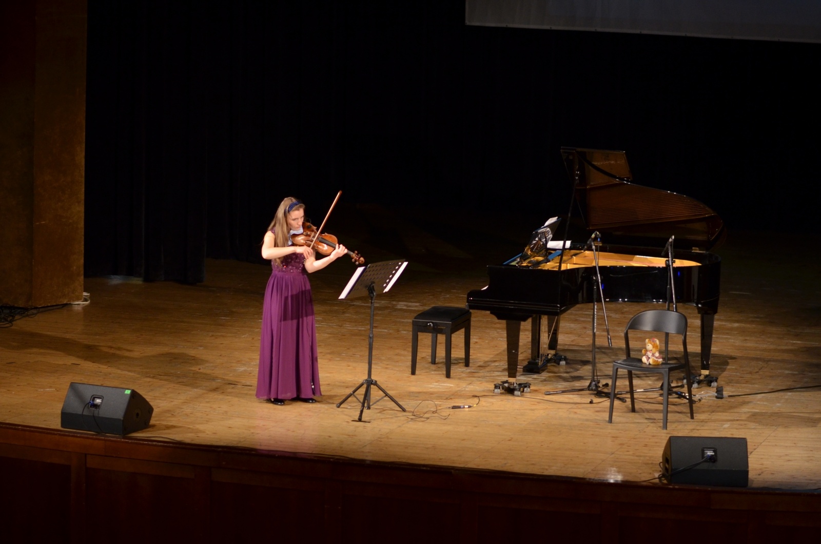 Zdjęcie w galerii na portalu naszraciborz.pl: Skrzypce bohaterem koncertu umuzykalniającego w RCK [FOTO] wiadomości z regionu