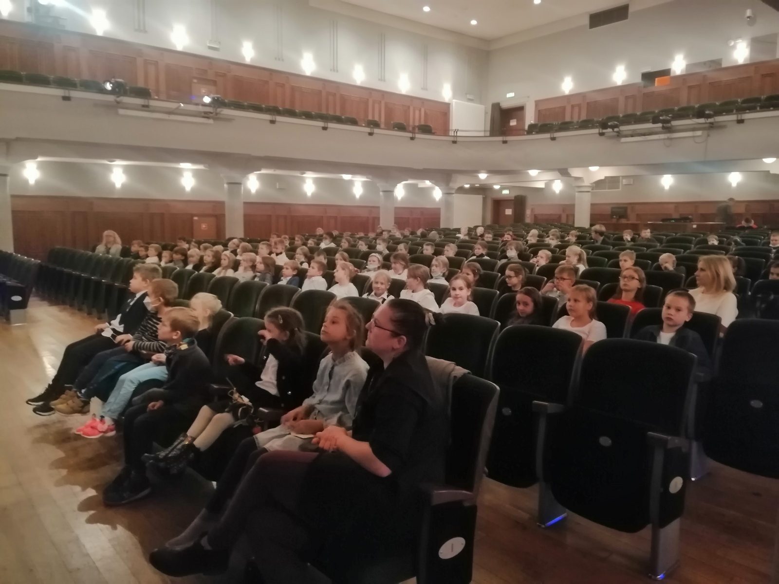 Zdjęcie w galerii na portalu naszraciborz.pl: Skrzypce bohaterem koncertu umuzykalniającego w RCK [FOTO] wiadomości z regionu