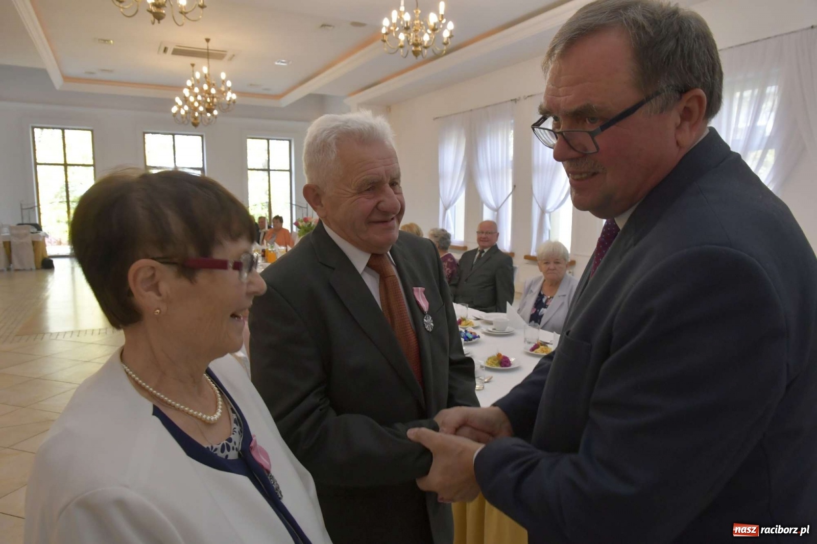 Zdjęcie w galerii na portalu naszraciborz.pl: Przeżyli wspólnie pół wieku. Jubileusze małżeńskie w Pietrowicach Wielkich wiadomości z regionu