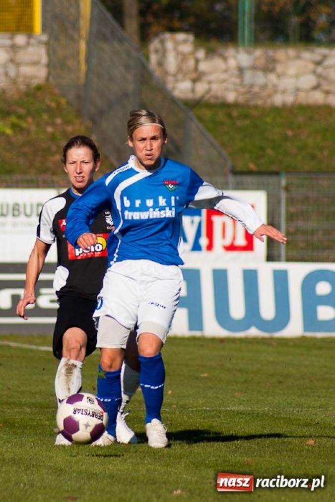 Zdjęcie w galerii na portalu naszraciborz.pl: Unitki mistrzyniami jesieni wiadomości z regionu