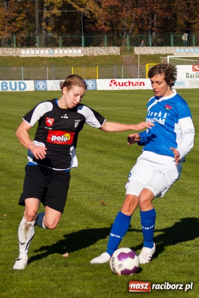 Zdjęcie w galerii na portalu naszraciborz.pl: Unitki mistrzyniami jesieni wiadomości z regionu