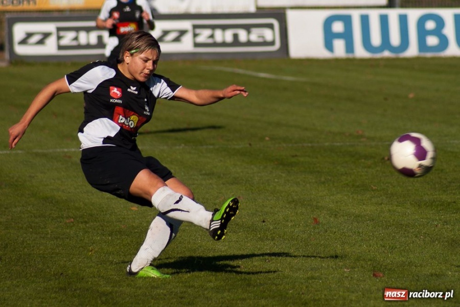 Zdjęcie w galerii na portalu naszraciborz.pl: Unitki mistrzyniami jesieni wiadomości z regionu