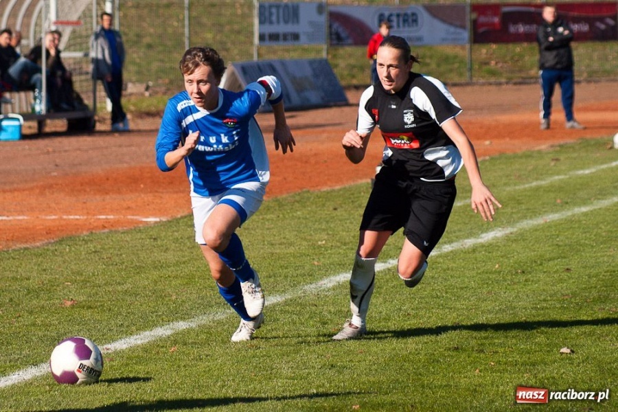 Zdjęcie w galerii na portalu naszraciborz.pl: Unitki mistrzyniami jesieni wiadomości z regionu