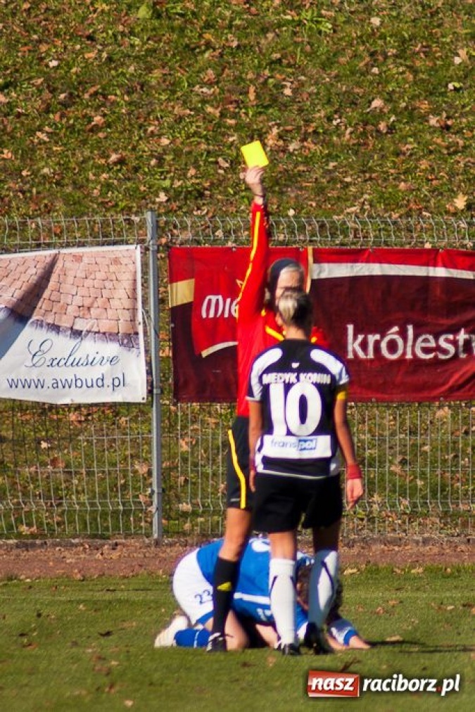 Zdjęcie w galerii na portalu naszraciborz.pl: Unitki mistrzyniami jesieni wiadomości z regionu