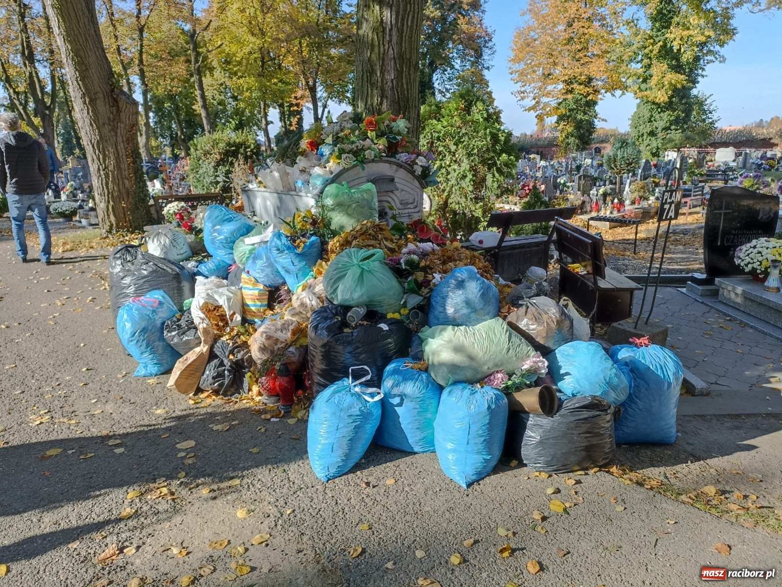 Zdjęcie w galerii na portalu naszraciborz.pl: Tony odpadów na Jeruzalem. Co się dzieje? wiadomości z regionu