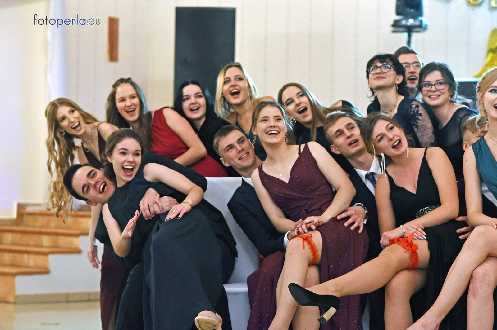 Zdjęcie w galerii na portalu naszraciborz.pl: To była niezapomniana noc. Studniówka II LO po polonezach wiadomości z regionu