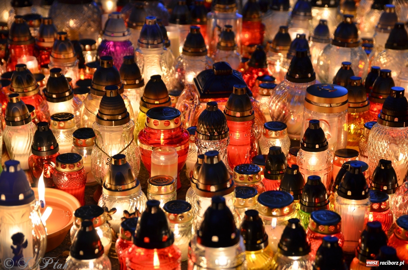 Zdjęcie w galerii na portalu naszraciborz.pl: Jeruzalem w wigilię Wszystkich Świętych. 1 listopada Ocicka przy cmentarzu będzie zamknięta wiadomości z regionu