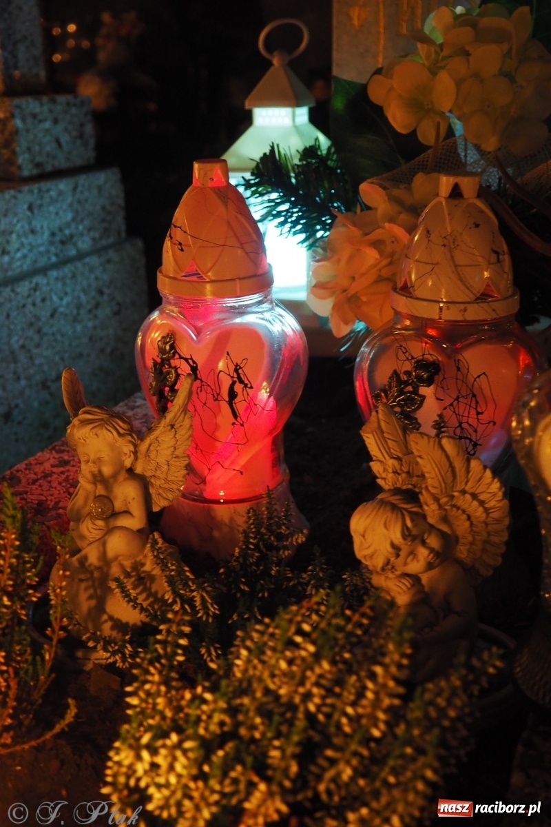 Zdjęcie w galerii na portalu naszraciborz.pl: Jeruzalem w wigilię Wszystkich Świętych. 1 listopada Ocicka przy cmentarzu będzie zamknięta wiadomości z regionu