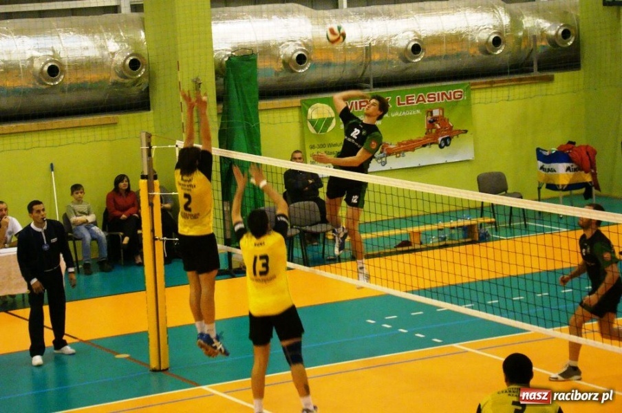 Zdjęcie w galerii na portalu naszraciborz.pl: Sensacyjna wygrana AZS Rafako wiadomości z regionu