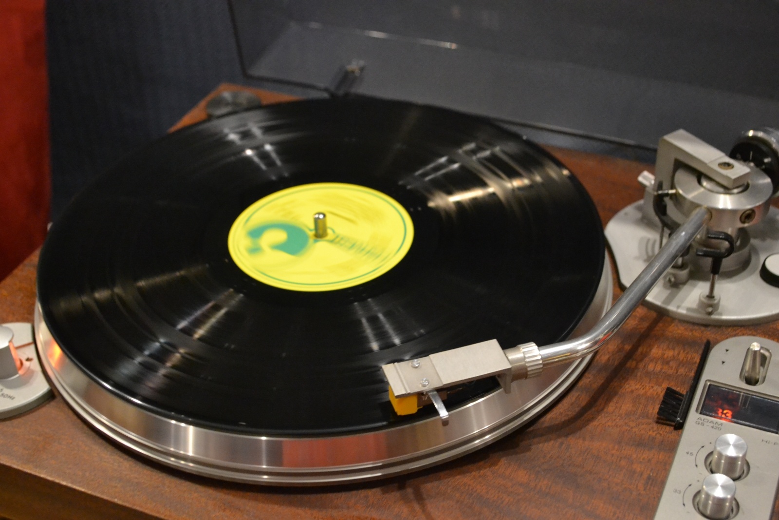 Zdjęcie w galerii na portalu naszraciborz.pl: Salonik artystyczny stał się studiem audiofilskim wiadomości z regionu