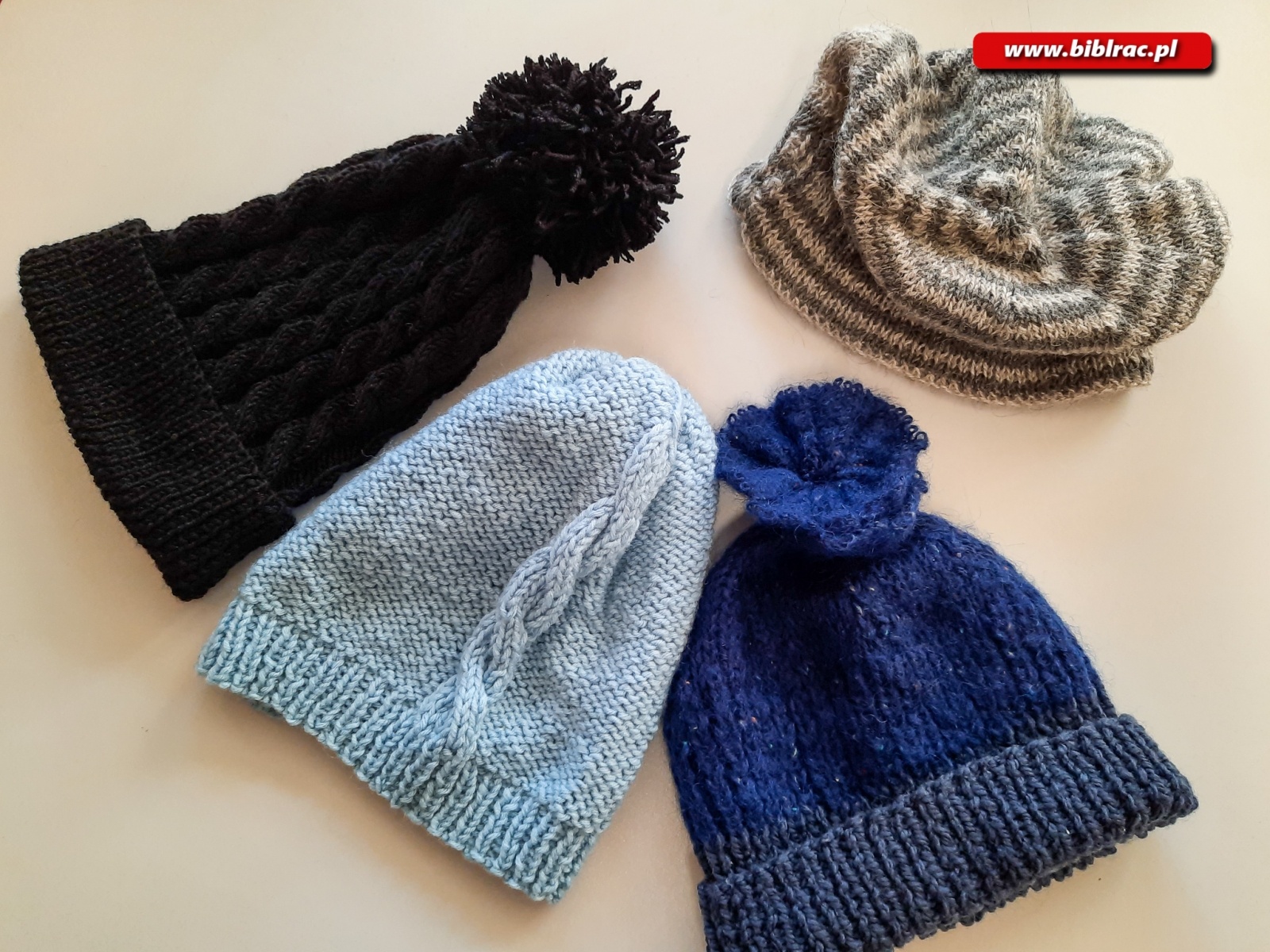 Zdjęcie w galerii na portalu naszraciborz.pl: Czytelniczki biblioteki pochwaliły się swoimi rękodziełami wiadomości z regionu