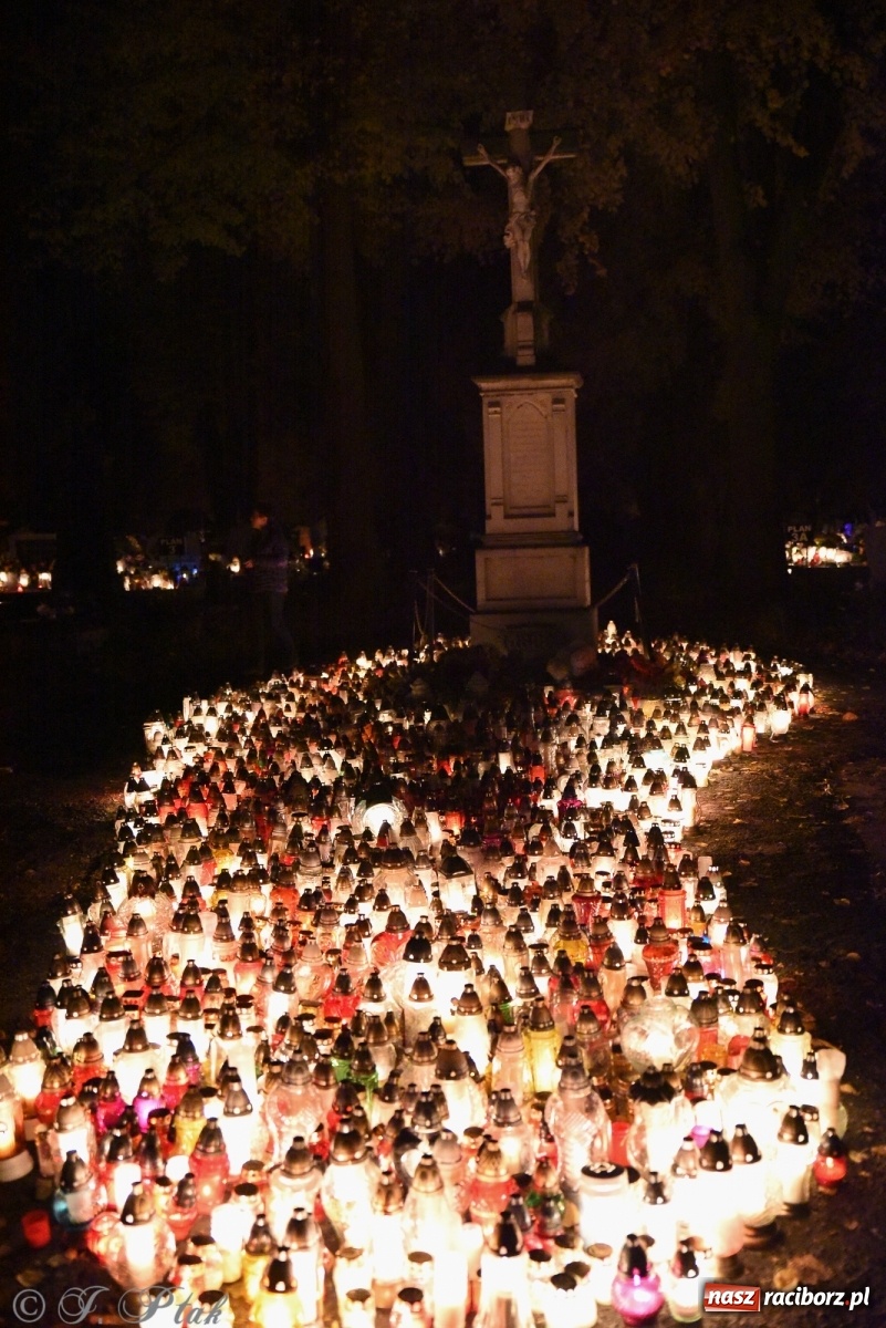 Zdjęcie w galerii na portalu naszraciborz.pl: Modlitwa młodych na raciborskim Jeruzalem wiadomości z regionu