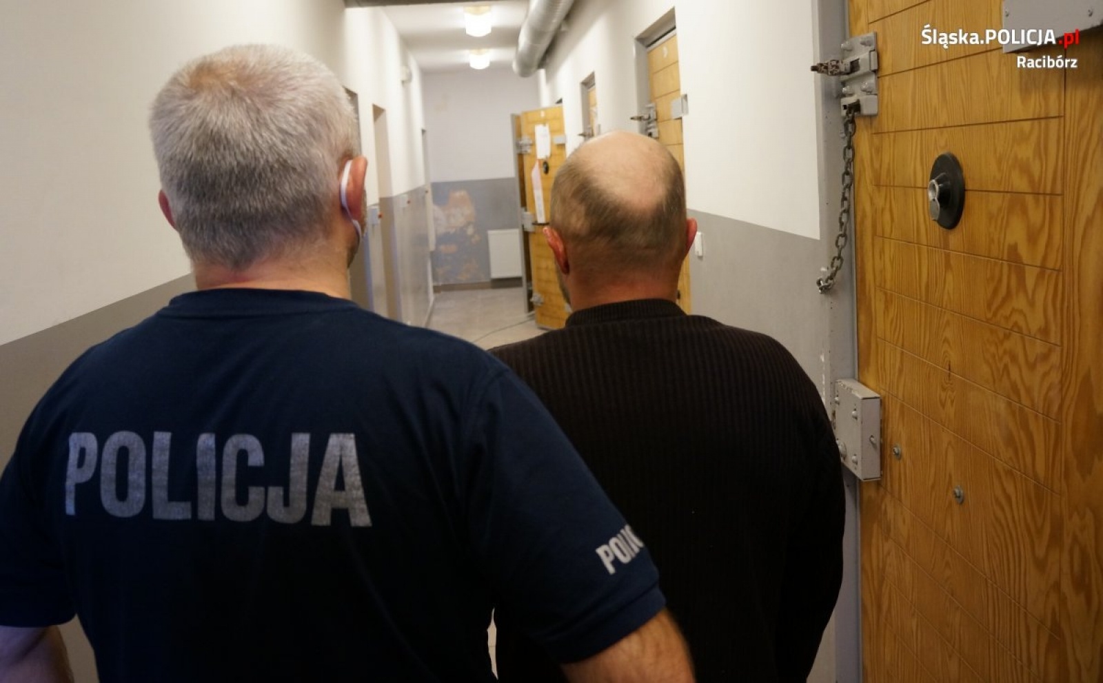 Zdjęcie w galerii na portalu naszraciborz.pl: Zatrzymanie, zarzuty i areszt dla mężczyzn podejrzanych o zabójstwo w Szymocicach wiadomości z regionu