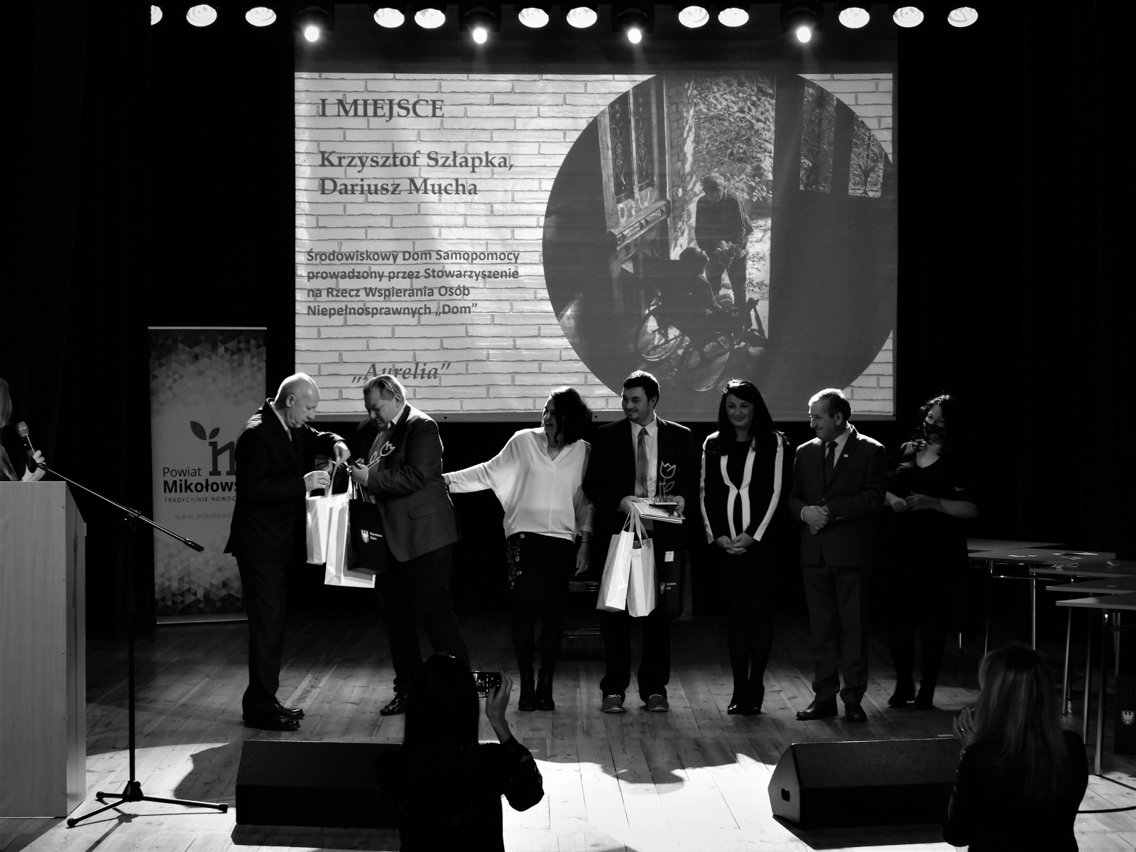 Zdjęcie w galerii na portalu naszraciborz.pl: Podopieczni Stowarzyszenia Dom zwycięzcami konkursu plastycznego wiadomości z regionu