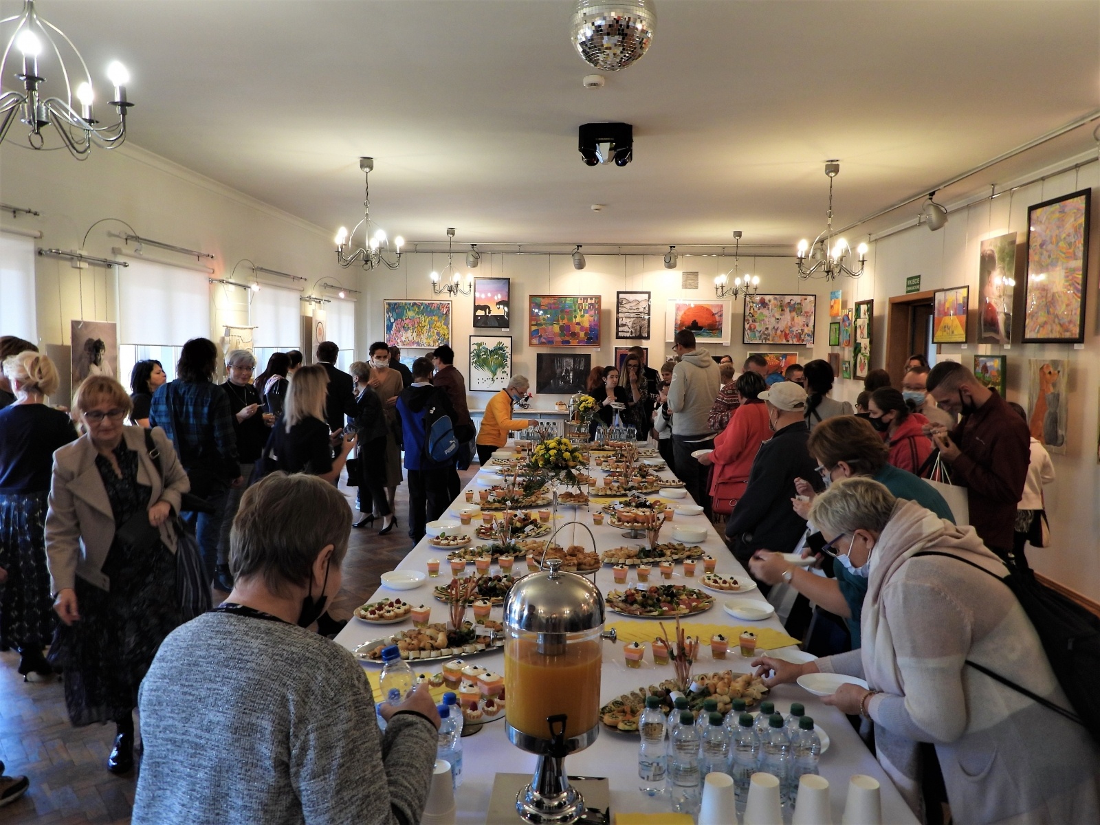 Zdjęcie w galerii na portalu naszraciborz.pl: Podopieczni Stowarzyszenia Dom zwycięzcami konkursu plastycznego wiadomości z regionu