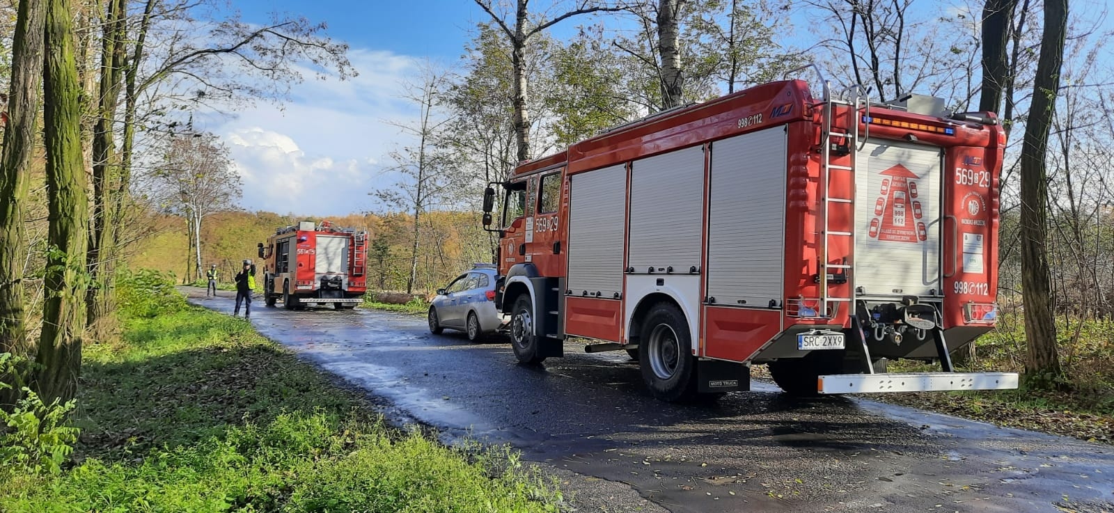 Zdjęcie w galerii na portalu naszraciborz.pl: Raport 998. Silny wiatr dał się we znaki strażakom wiadomości z regionu