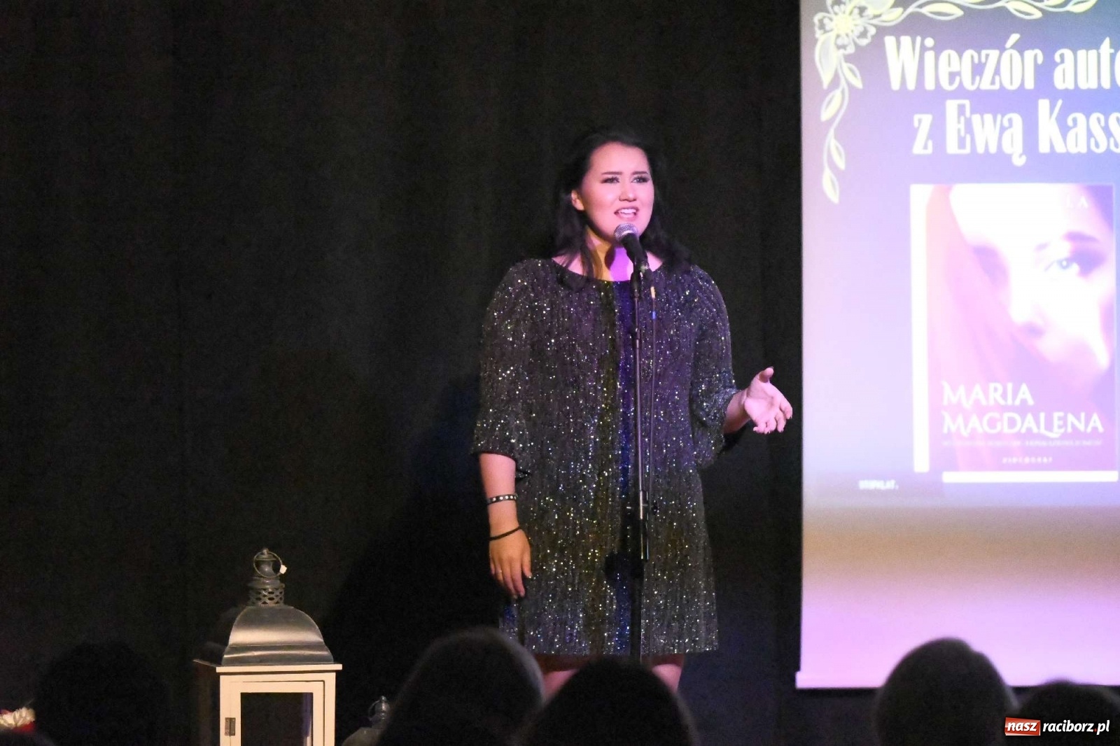 Zdjęcie w galerii na portalu naszraciborz.pl: Maria Magdalena. Wyzwolona kobiecość, odnaleziona boskość - spotkanie autorskie na zamku wiadomości z regionu