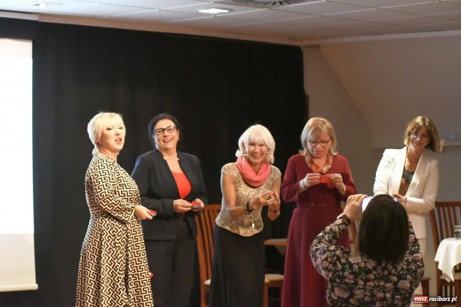 Zdjęcie w galerii na portalu naszraciborz.pl: Maria Magdalena. Wyzwolona kobiecość, odnaleziona boskość - spotkanie autorskie na zamku wiadomości z regionu