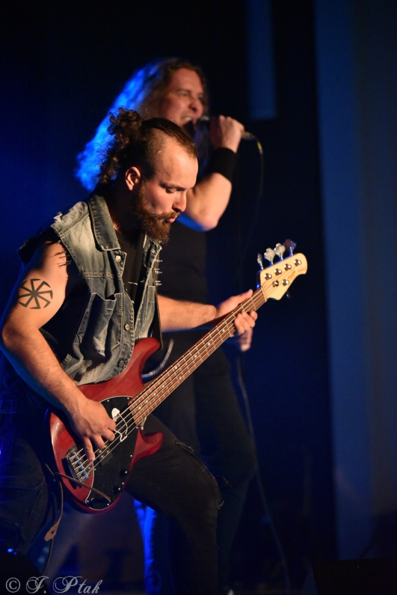 Zdjęcie w galerii na portalu naszraciborz.pl: RoCK UP. Mocne brzmienie w raciborskim wydaniu [FOTO] wiadomości z regionu