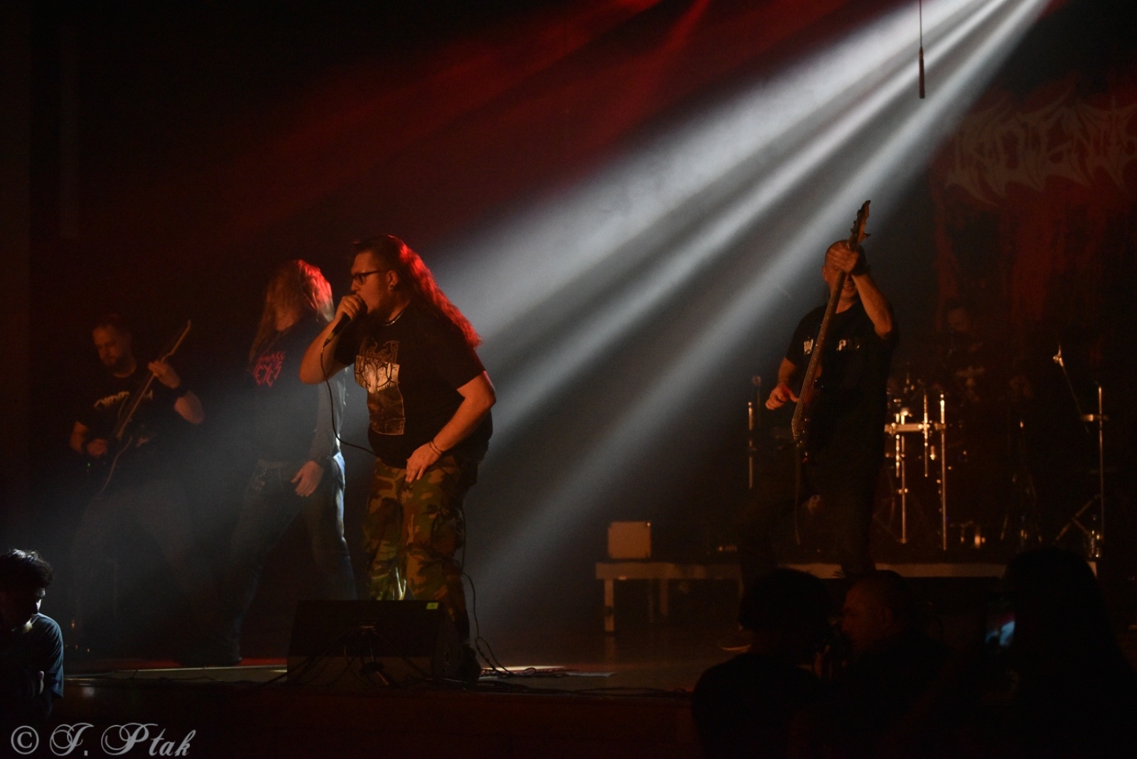 Zdjęcie w galerii na portalu naszraciborz.pl: RoCK UP. Mocne brzmienie w raciborskim wydaniu [FOTO] wiadomości z regionu