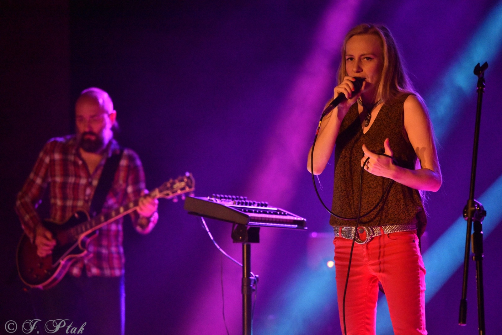 Zdjęcie w galerii na portalu naszraciborz.pl: RoCK UP. Mocne brzmienie w raciborskim wydaniu [FOTO] wiadomości z regionu