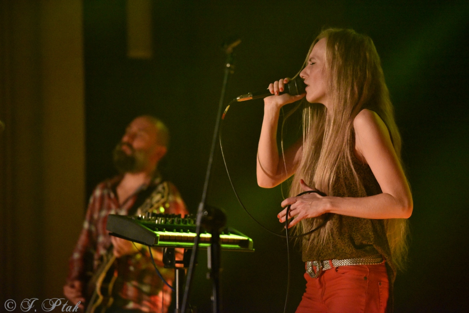 Zdjęcie w galerii na portalu naszraciborz.pl: RoCK UP. Mocne brzmienie w raciborskim wydaniu [FOTO] wiadomości z regionu