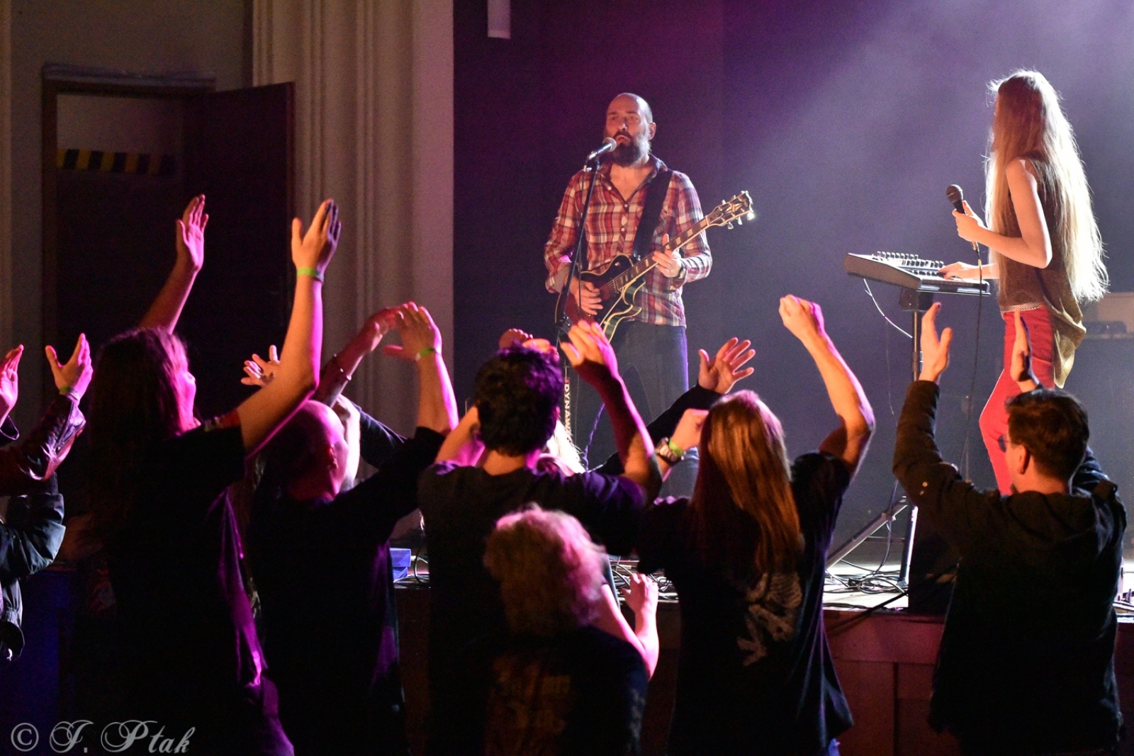 Zdjęcie w galerii na portalu naszraciborz.pl: RoCK UP. Mocne brzmienie w raciborskim wydaniu [FOTO] wiadomości z regionu