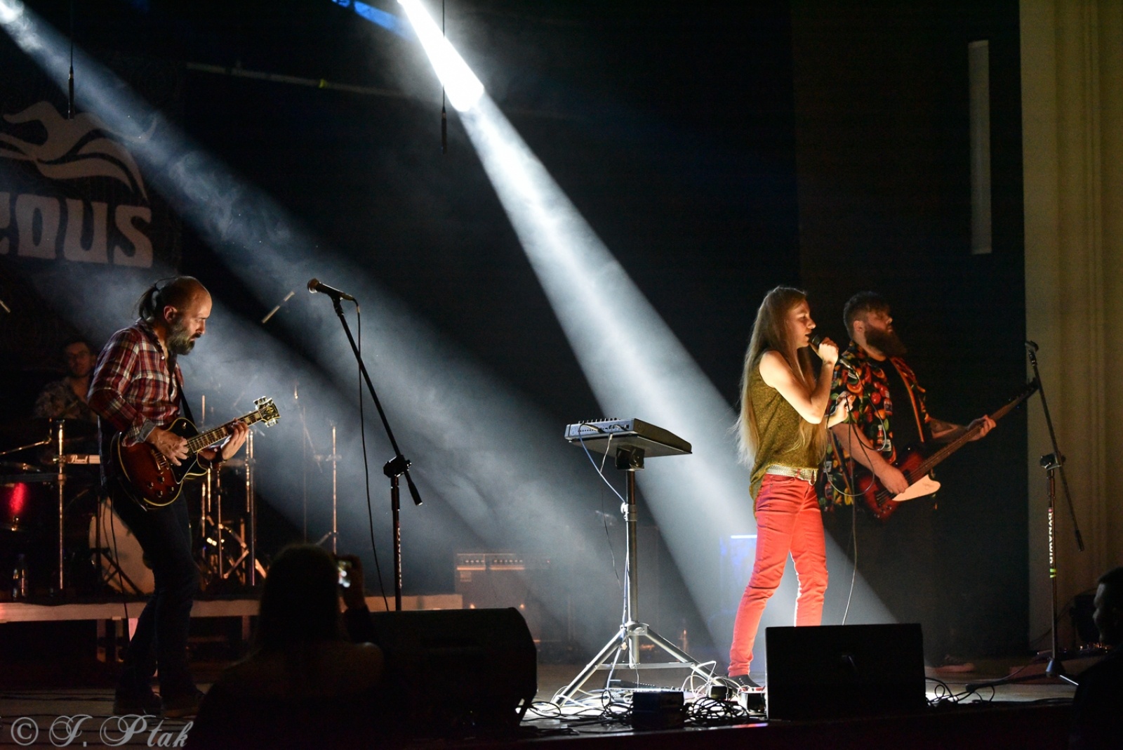 Zdjęcie w galerii na portalu naszraciborz.pl: RoCK UP. Mocne brzmienie w raciborskim wydaniu [FOTO] wiadomości z regionu
